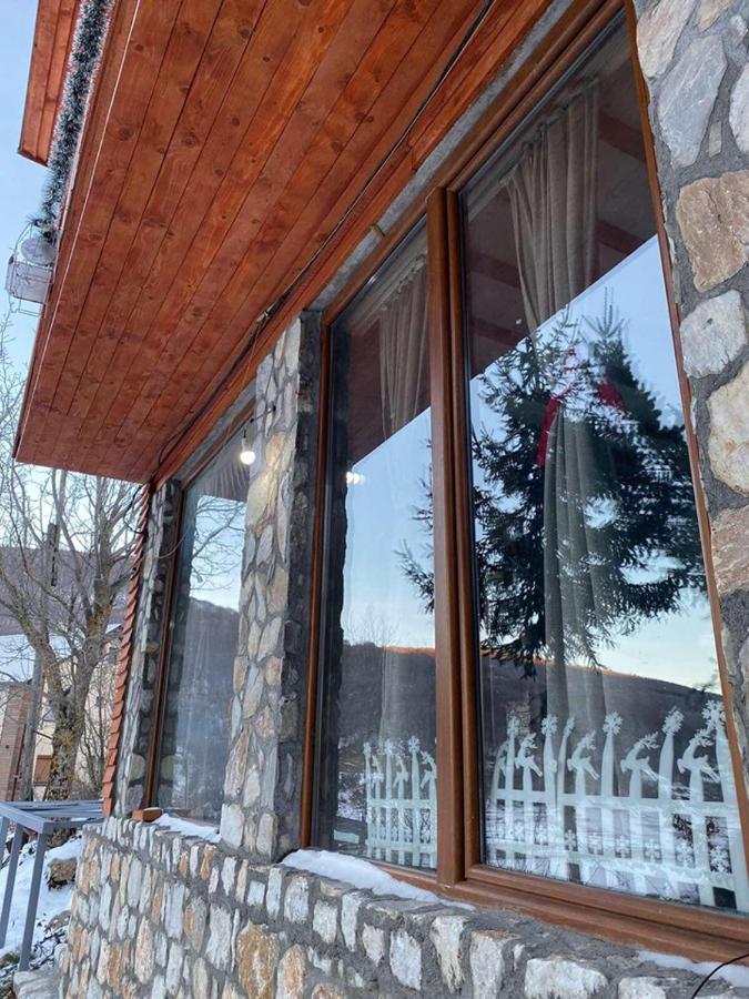 Cece'S Home Mavrovo Exterior photo